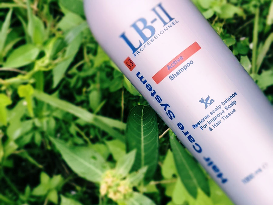 Mengalami masalah keguguran rambut atau rambut yang semakin menipis.