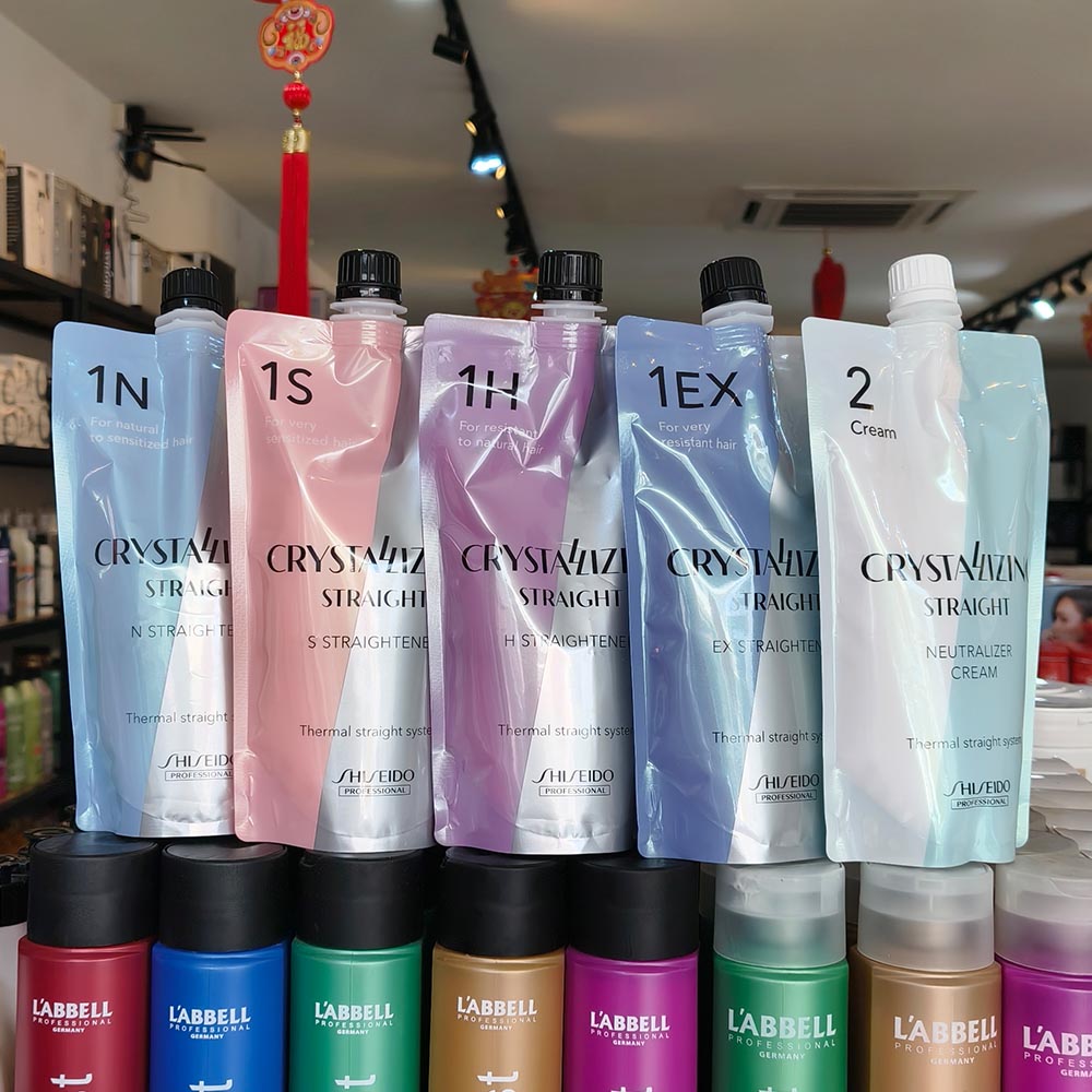 SHISEIDO Crystallizing Hair Straightener 1S 400g and Neutralizer 2 Cream 400g - Image 3